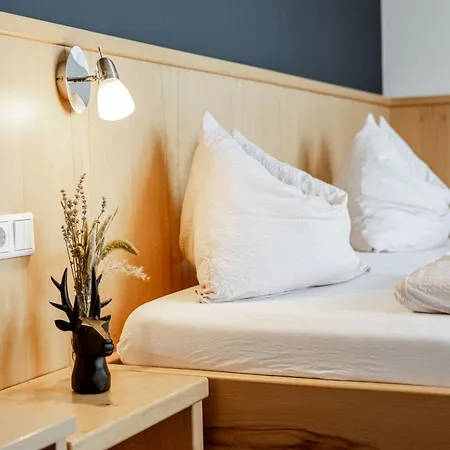 Guest house Eschenhof 2*